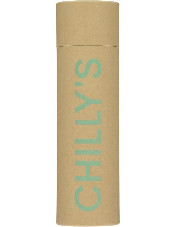 Παγούρι Chilly's-Pastel Green,500ml, 1 τεμ. Κατασκευασμένο από ανθεκτικό, υψηλής ποιότητας, ανοξείδωτο ατσάλι 304 και φινιρισμένο με προηγμένης διαδικασίας βαφή πούδρας. Το αεροστεγές βιδωτό καπάκι αποτρέπει τις τυχαίες διαρροές και τις λερωμένες τσάντες! 24 ώρες κρύο - ανεξαρτήτως καιρού 12 ώρες ζεστό Κλείσιμο χωρίς διαρροές Διατηρεί άρωμα και φρεσκάδα Δεν γίνεται υγροποιήση Χωρίς BPA Κατασκευασμένο από υψηλής ποιότητας ανοξείδωτο ατσάλι 304 μέσα και έξω Μόνωση με κενό αέρος με διπλό τοίχωμα για μόνωση Βιδωτό καπάκι για αεροστεγές και χωρίς διαρροές